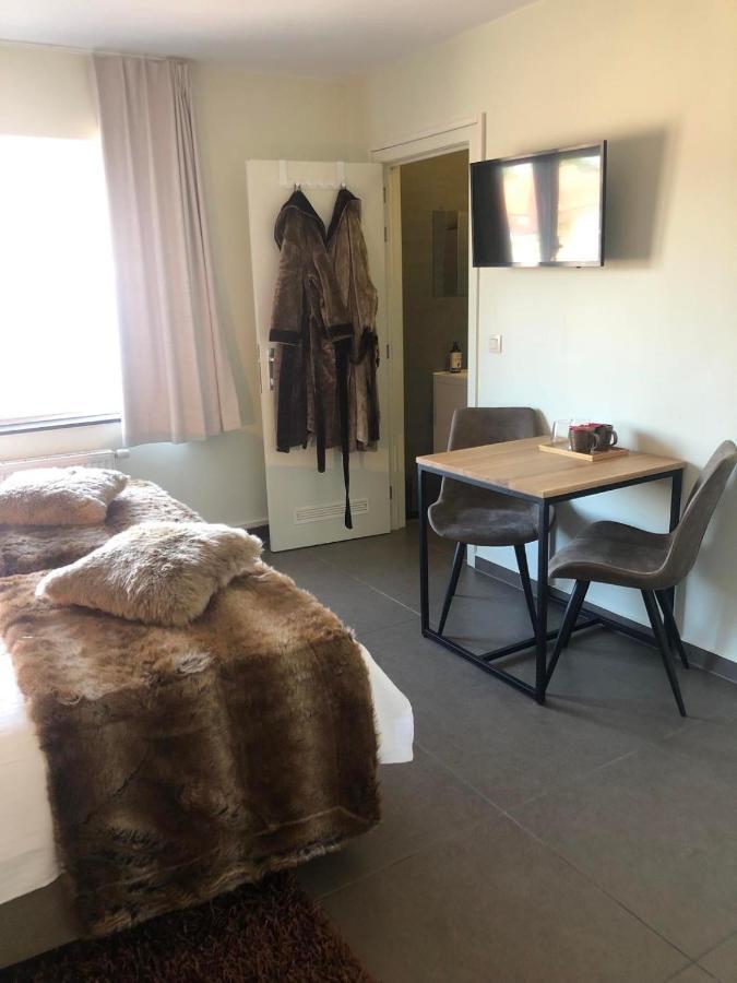Hotel Logies Dampoort Gent Exterior foto